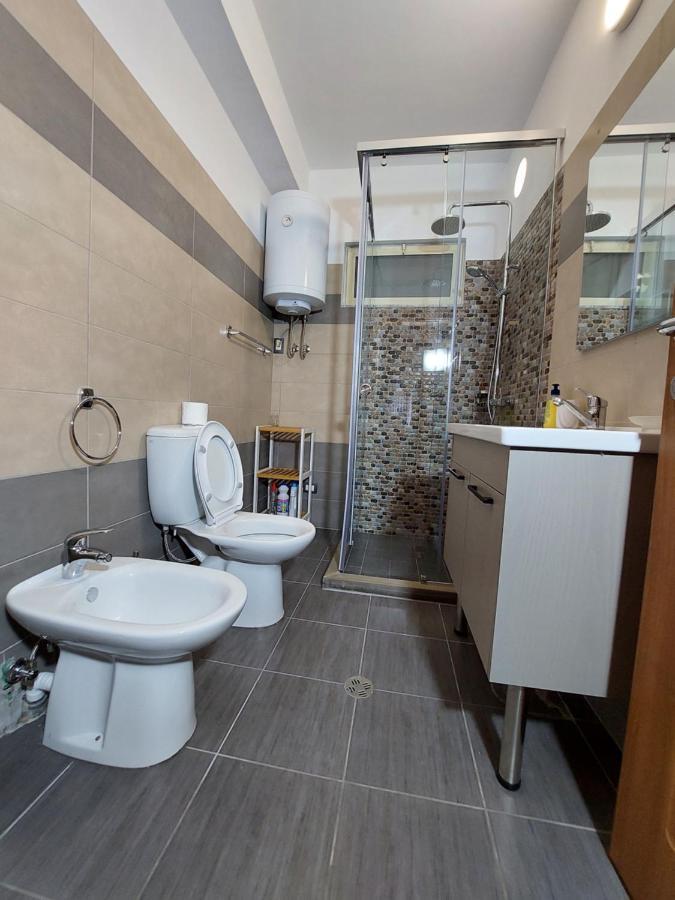 Vila Tafa Apartments Ap3 Tiranë Luaran gambar